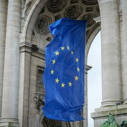 EU Expands Harmonised Standards for MDR: Focus on Medical Gloves, Sterilisation, and Patient Transport Equipment